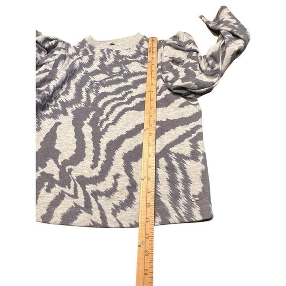 Ted Baker Small (2-4) Satrice Zebra Stripe Cotton Blend Top gray sweater cozy - Picture 7 of 9